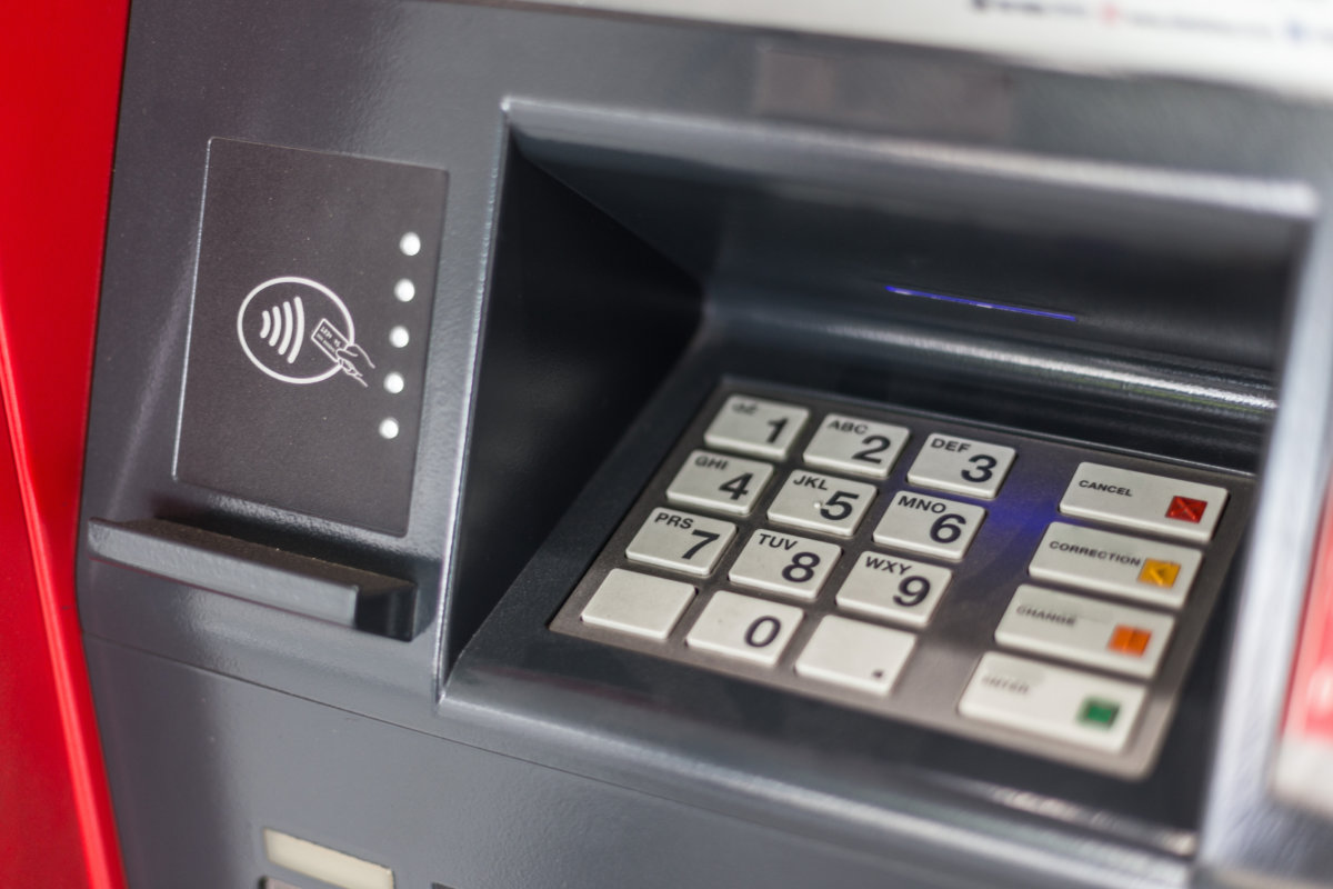 Protecting Yourself From Credit Card Skimmers | IdentityIQ